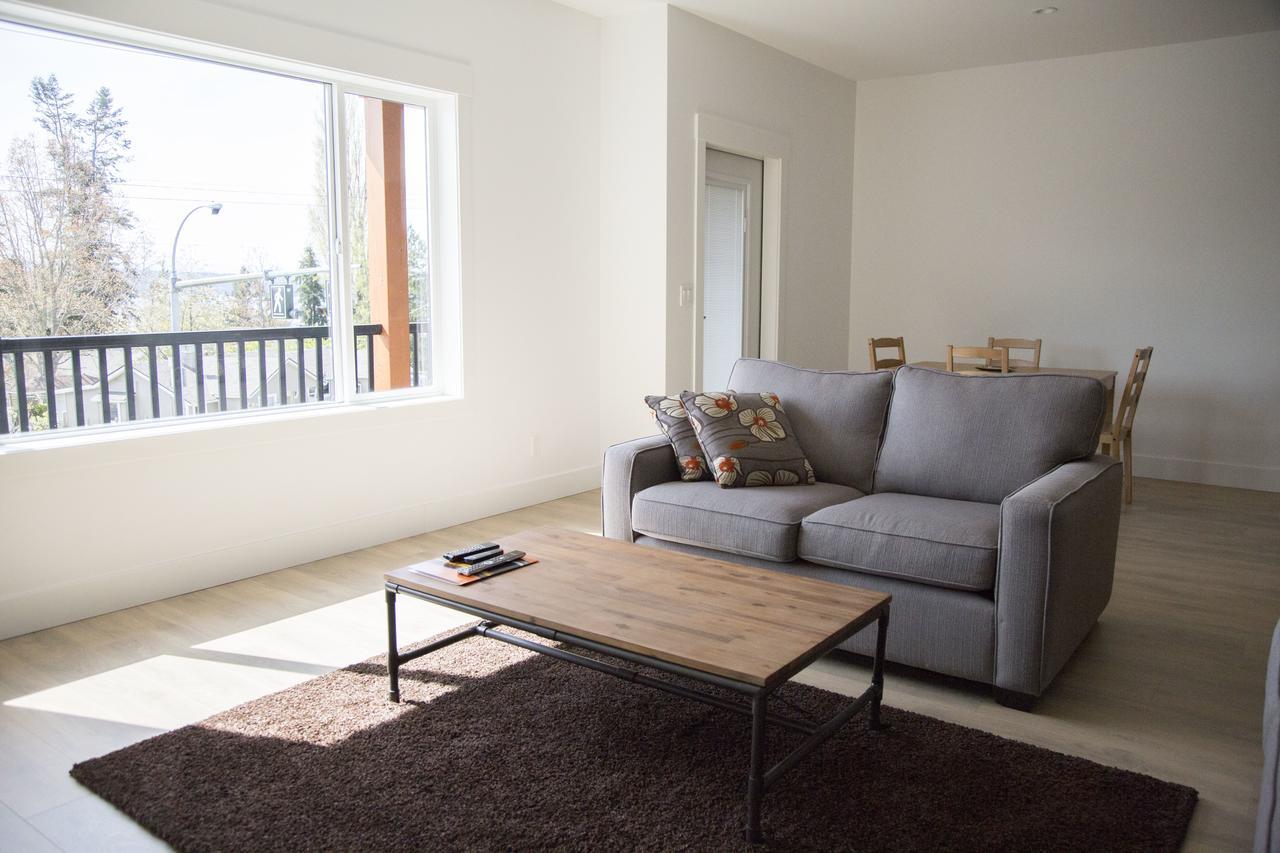 Pacific Point Market And Suites Powell River Eksteriør bilde
